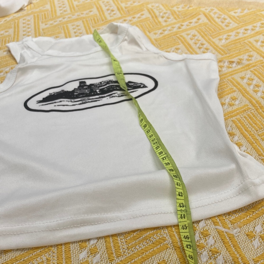 Corteiz Printed Woren's Vest - Picture 9 of 9